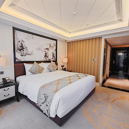 Renhe Spring Hotel Csengtu Kültér fotó
